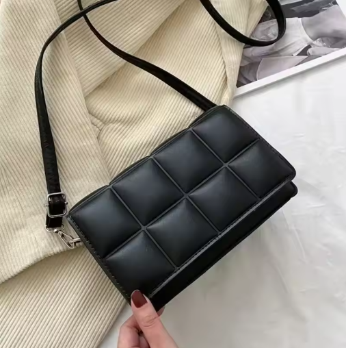 Bolsa Tiracolo Matelassê Elegance