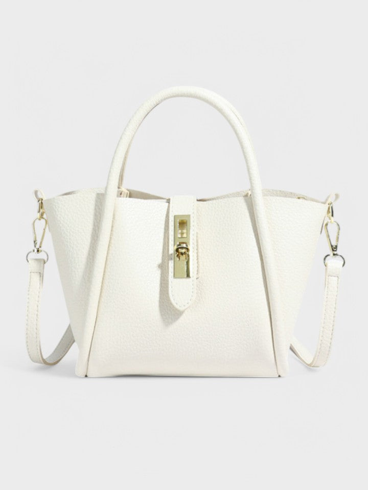 Alicia - Mala em pele